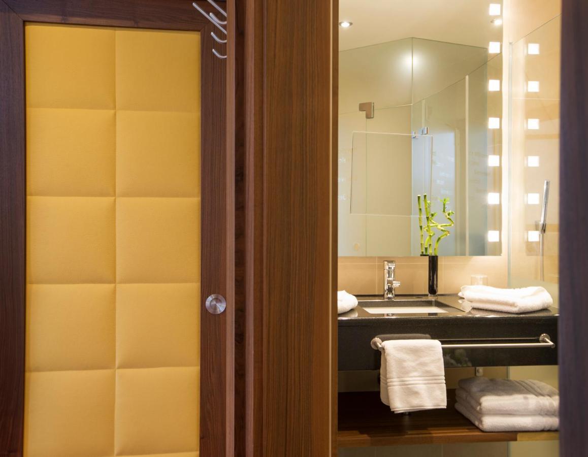 Hotel Petershof 콘스탄츠 외부 사진